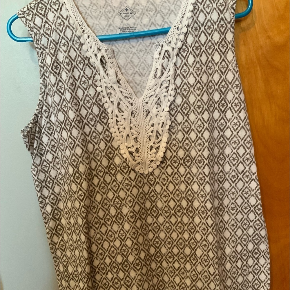 St. John's Bay Brown and off White Sleeveless Tank Top